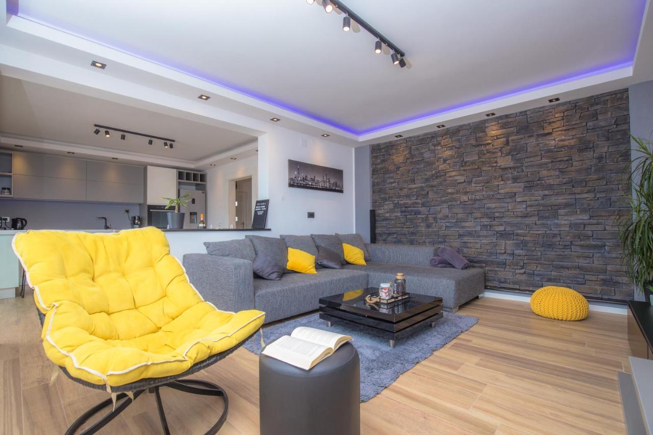 Apartment Gallery Primošten Esterno foto