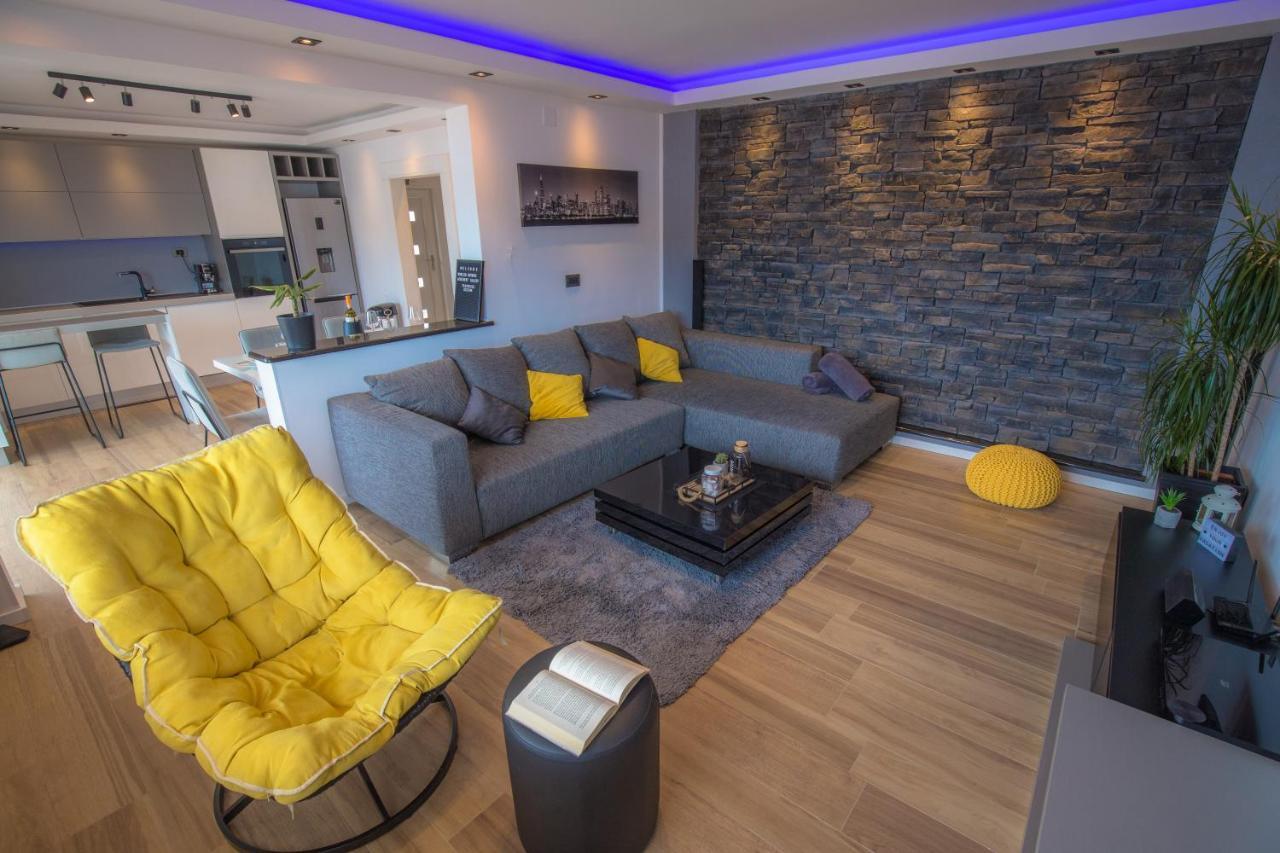 Apartment Gallery Primošten Esterno foto